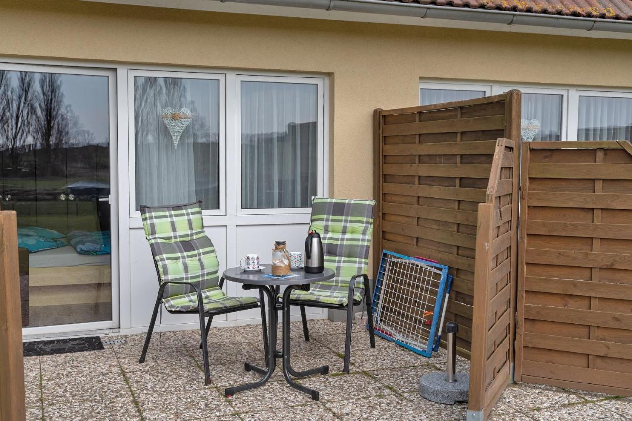 Apartament Haus Inselperle Mit Blick Auf Den Bodden Alt Reddevitz Zewnętrze zdjęcie